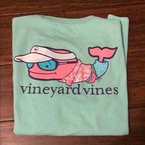 Boys vineyard vines t-shirt